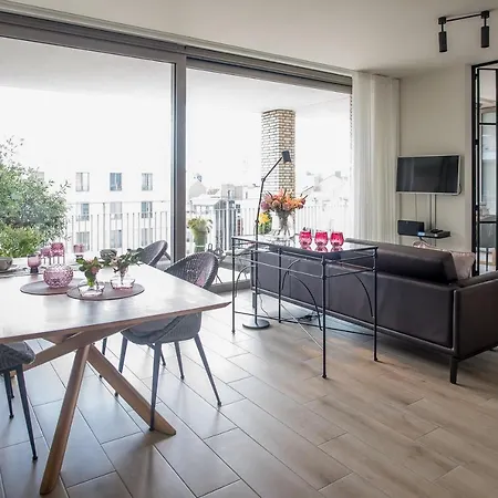 Staark1 Apartment